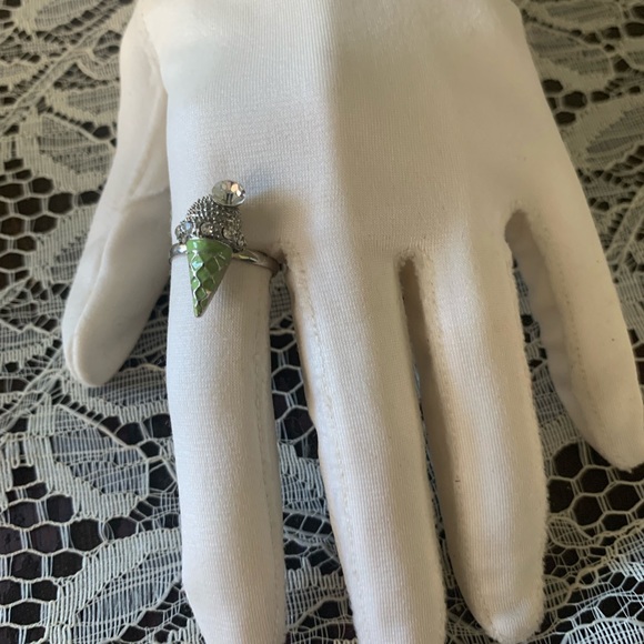 Ring ice cream cone green enamel with crystals adjustable - Picture 7 of 8